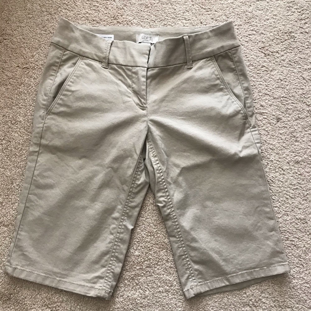 LOFT Women’s Bermuda Short.